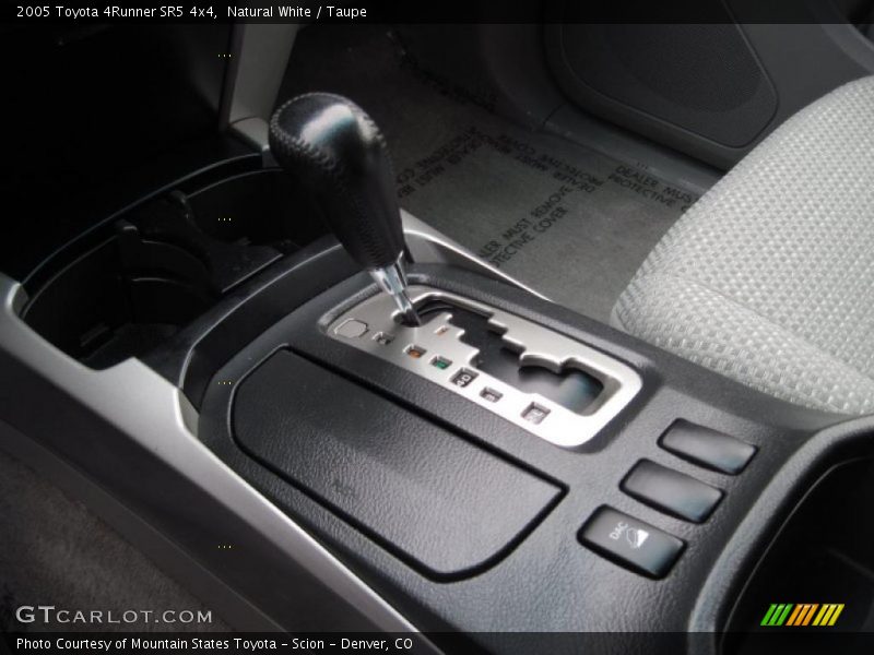 Natural White / Taupe 2005 Toyota 4Runner SR5 4x4