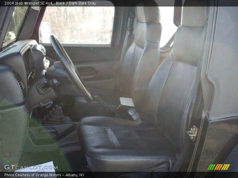 Black / Dark Slate Gray 2004 Jeep Wrangler SE 4x4