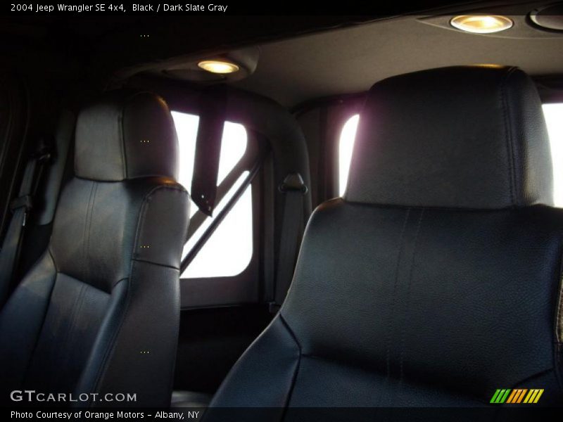 Black / Dark Slate Gray 2004 Jeep Wrangler SE 4x4