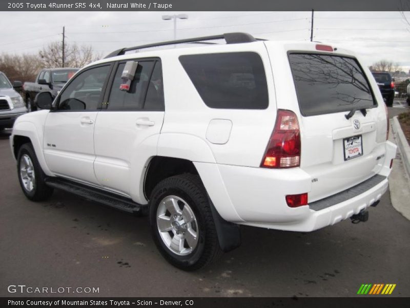 Natural White / Taupe 2005 Toyota 4Runner SR5 4x4