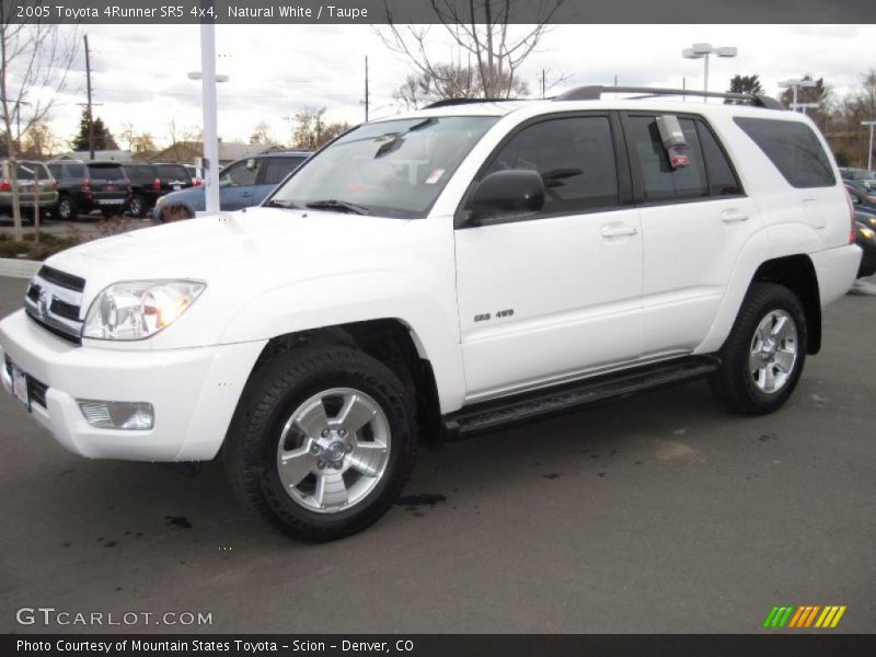 Natural White / Taupe 2005 Toyota 4Runner SR5 4x4