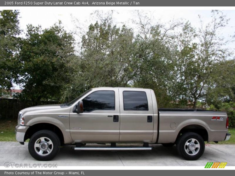 Arizona Beige Metallic / Tan 2005 Ford F250 Super Duty Lariat Crew Cab 4x4