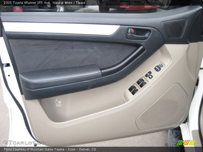 Natural White / Taupe 2005 Toyota 4Runner SR5 4x4