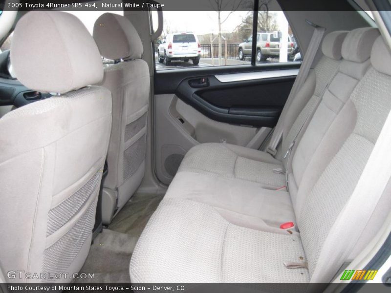 Natural White / Taupe 2005 Toyota 4Runner SR5 4x4