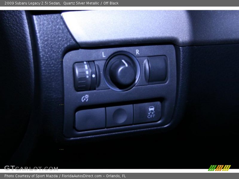 Quartz Silver Metallic / Off Black 2009 Subaru Legacy 2.5i Sedan