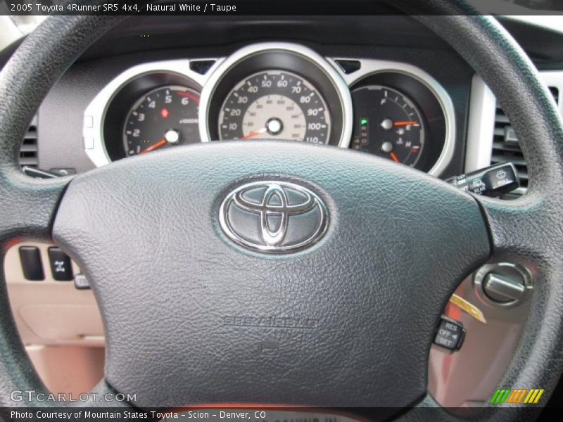 Natural White / Taupe 2005 Toyota 4Runner SR5 4x4