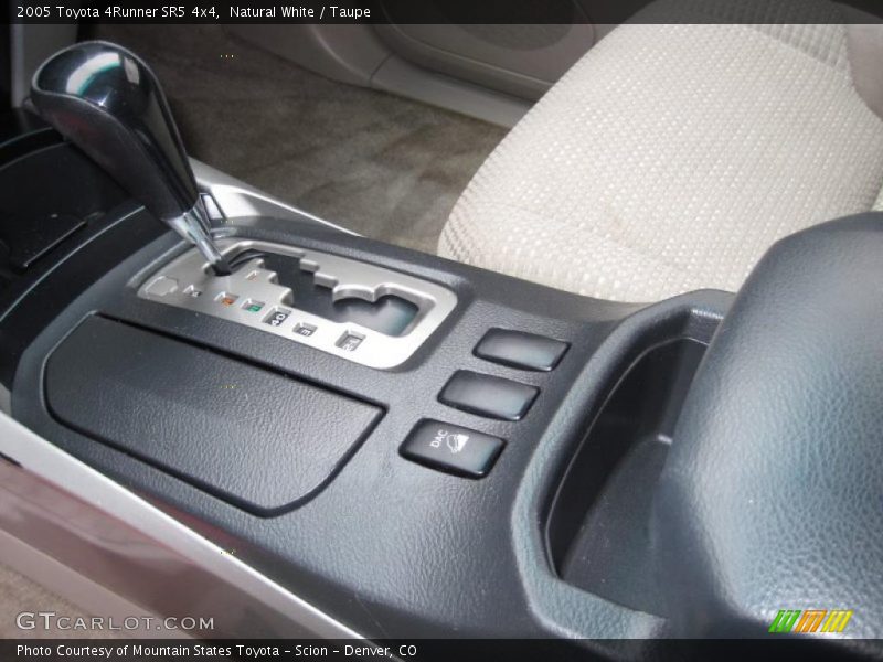 Natural White / Taupe 2005 Toyota 4Runner SR5 4x4