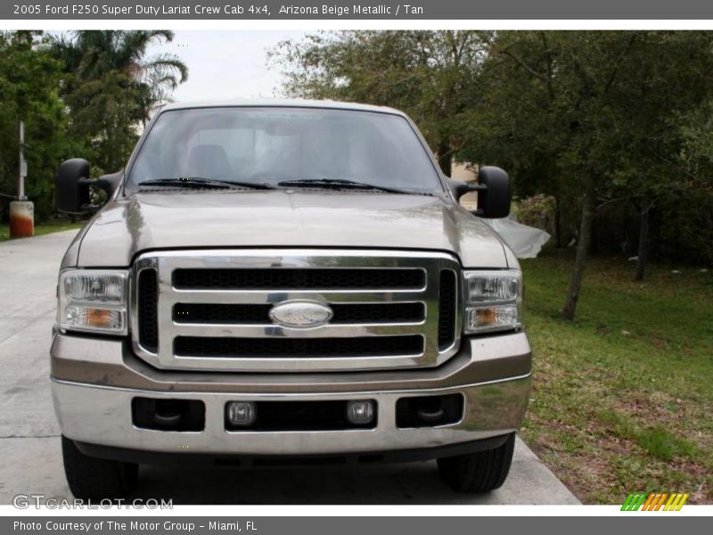 Arizona Beige Metallic / Tan 2005 Ford F250 Super Duty Lariat Crew Cab 4x4