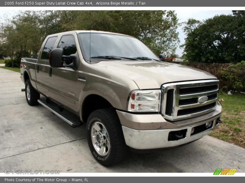 Arizona Beige Metallic / Tan 2005 Ford F250 Super Duty Lariat Crew Cab 4x4