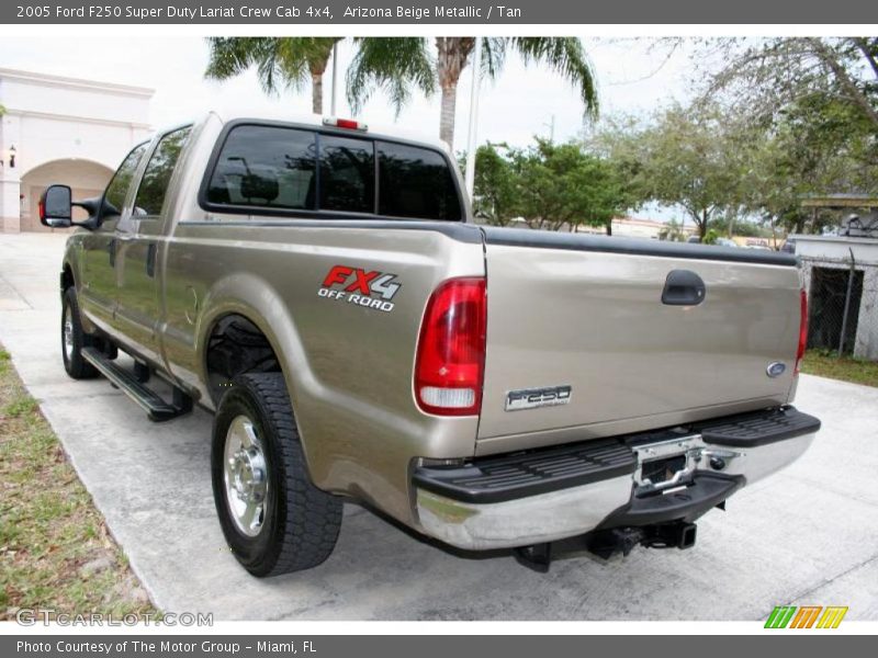 Arizona Beige Metallic / Tan 2005 Ford F250 Super Duty Lariat Crew Cab 4x4