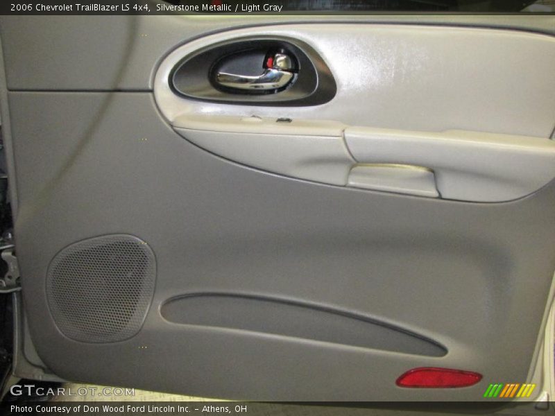 Silverstone Metallic / Light Gray 2006 Chevrolet TrailBlazer LS 4x4