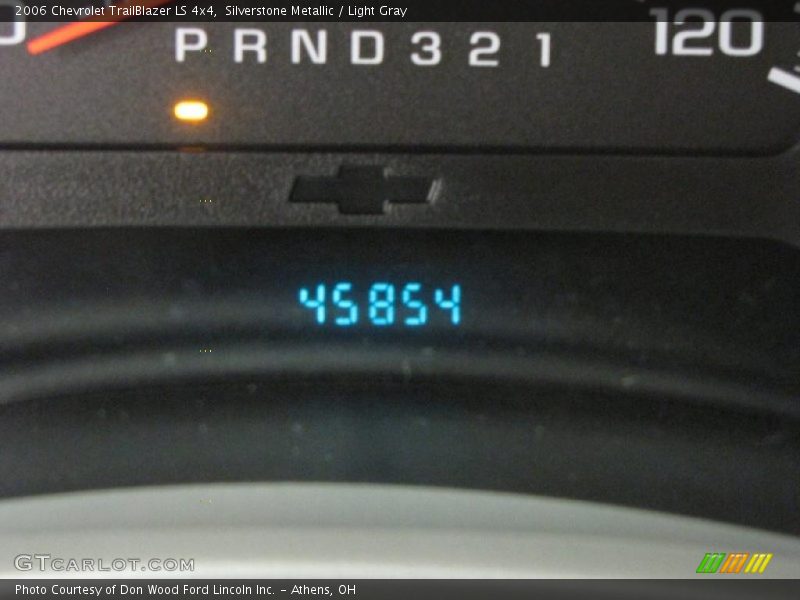 Silverstone Metallic / Light Gray 2006 Chevrolet TrailBlazer LS 4x4