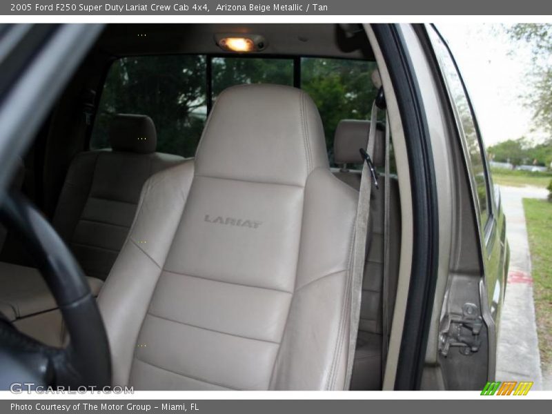 Arizona Beige Metallic / Tan 2005 Ford F250 Super Duty Lariat Crew Cab 4x4