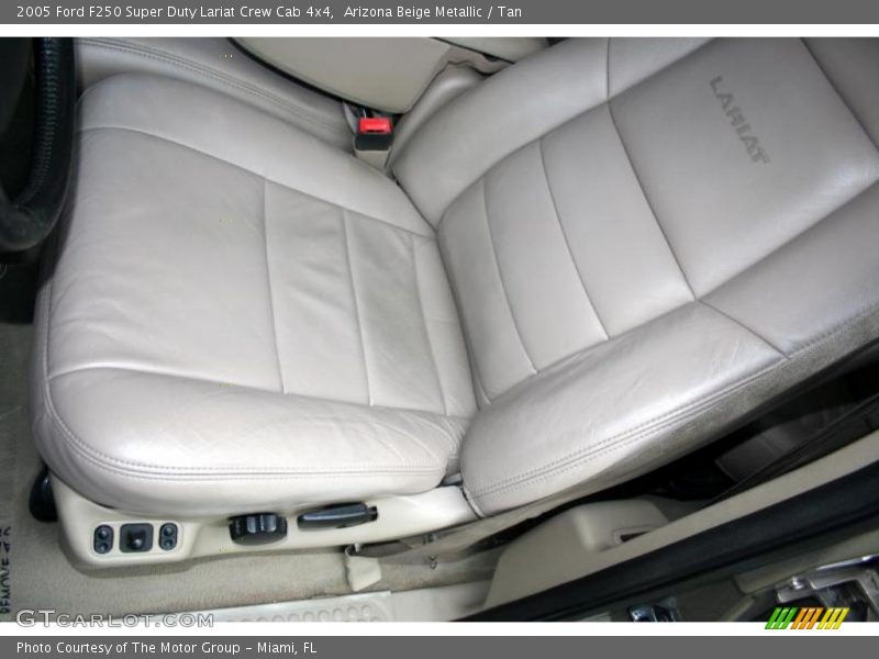 Arizona Beige Metallic / Tan 2005 Ford F250 Super Duty Lariat Crew Cab 4x4
