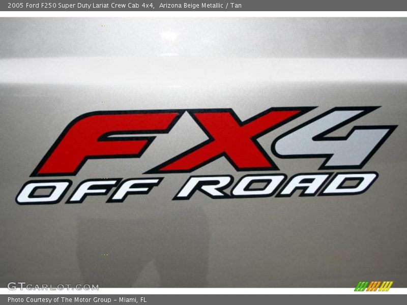 Arizona Beige Metallic / Tan 2005 Ford F250 Super Duty Lariat Crew Cab 4x4
