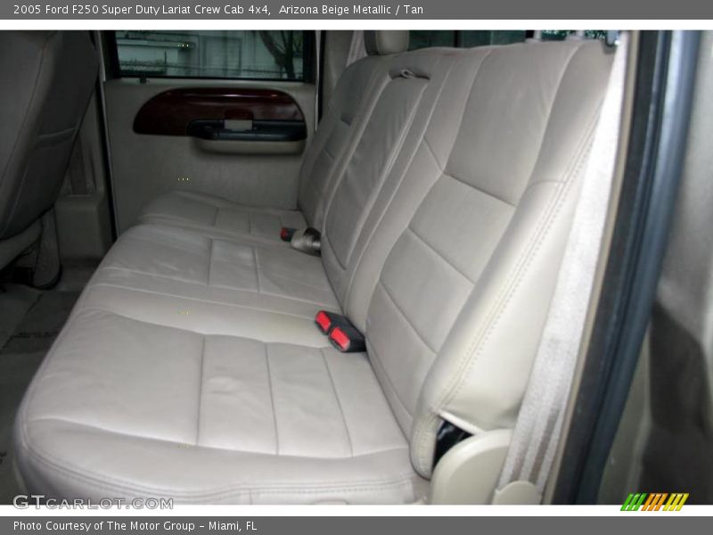 Arizona Beige Metallic / Tan 2005 Ford F250 Super Duty Lariat Crew Cab 4x4