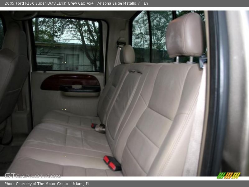 Arizona Beige Metallic / Tan 2005 Ford F250 Super Duty Lariat Crew Cab 4x4