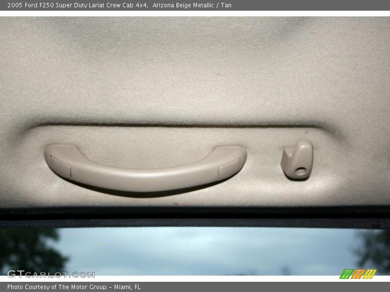 Arizona Beige Metallic / Tan 2005 Ford F250 Super Duty Lariat Crew Cab 4x4