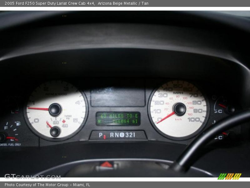 Arizona Beige Metallic / Tan 2005 Ford F250 Super Duty Lariat Crew Cab 4x4