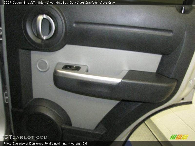 Bright Silver Metallic / Dark Slate Gray/Light Slate Gray 2007 Dodge Nitro SLT