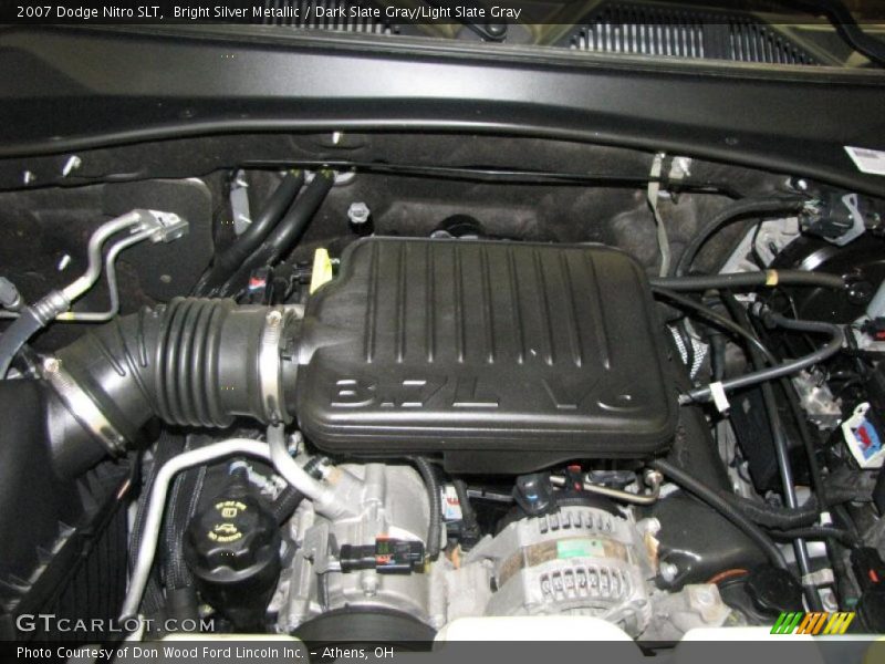 Bright Silver Metallic / Dark Slate Gray/Light Slate Gray 2007 Dodge Nitro SLT