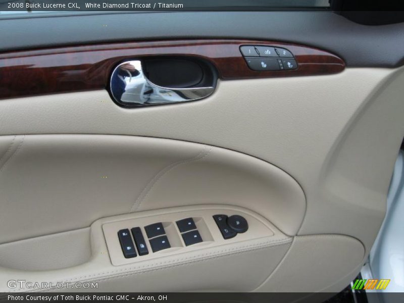White Diamond Tricoat / Titanium 2008 Buick Lucerne CXL