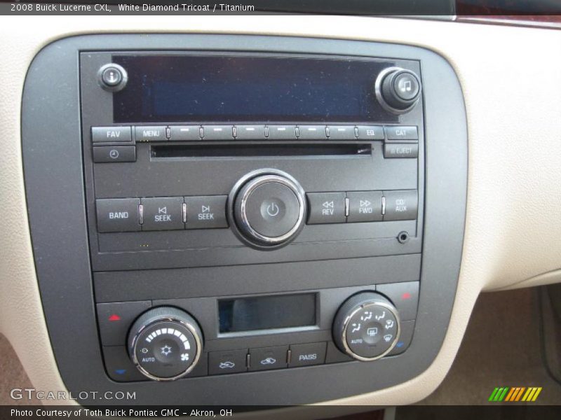 White Diamond Tricoat / Titanium 2008 Buick Lucerne CXL