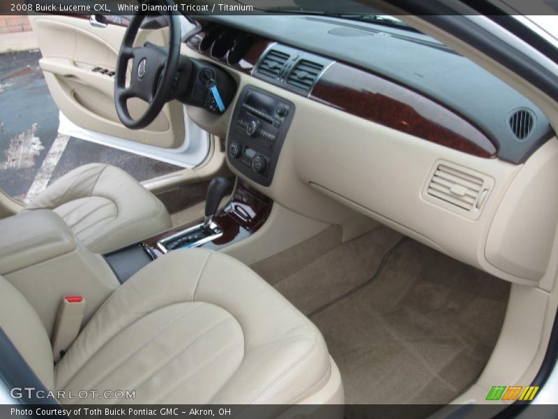 White Diamond Tricoat / Titanium 2008 Buick Lucerne CXL