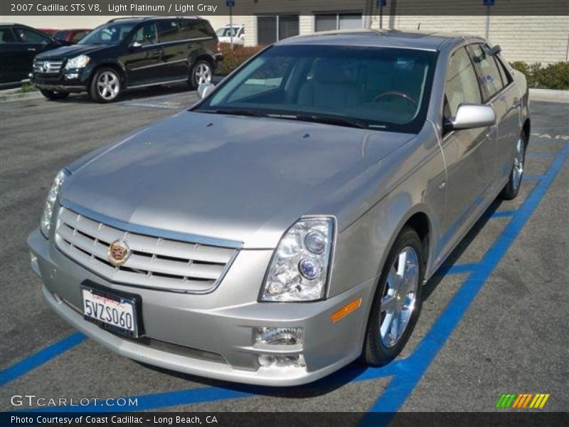 Light Platinum / Light Gray 2007 Cadillac STS V8