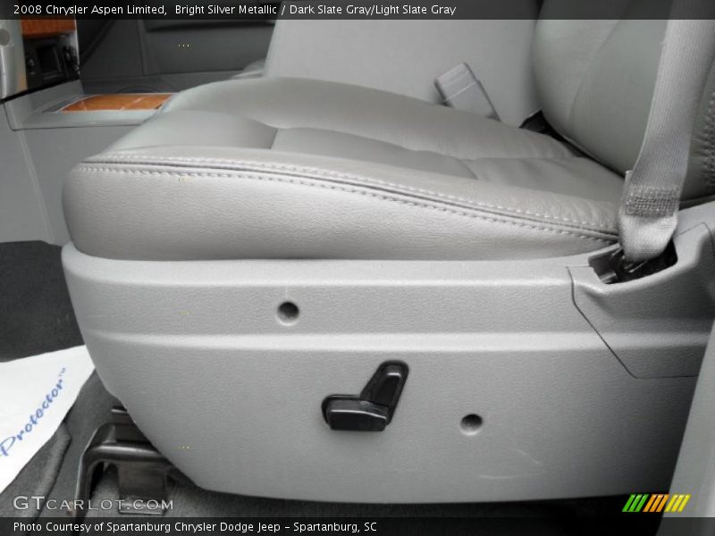 Bright Silver Metallic / Dark Slate Gray/Light Slate Gray 2008 Chrysler Aspen Limited