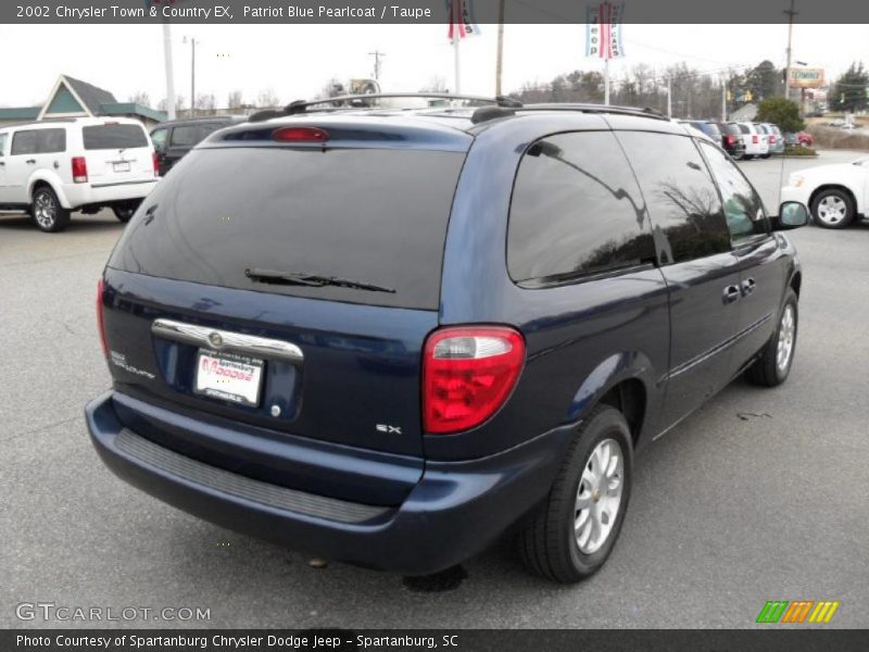 Patriot Blue Pearlcoat / Taupe 2002 Chrysler Town & Country EX