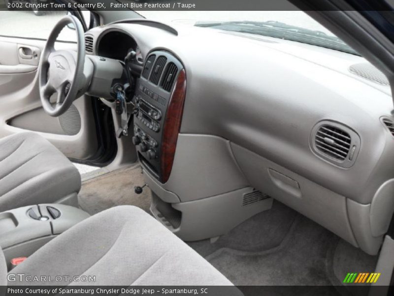 Patriot Blue Pearlcoat / Taupe 2002 Chrysler Town & Country EX