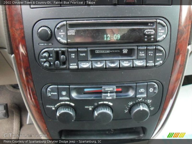 Patriot Blue Pearlcoat / Taupe 2002 Chrysler Town & Country EX