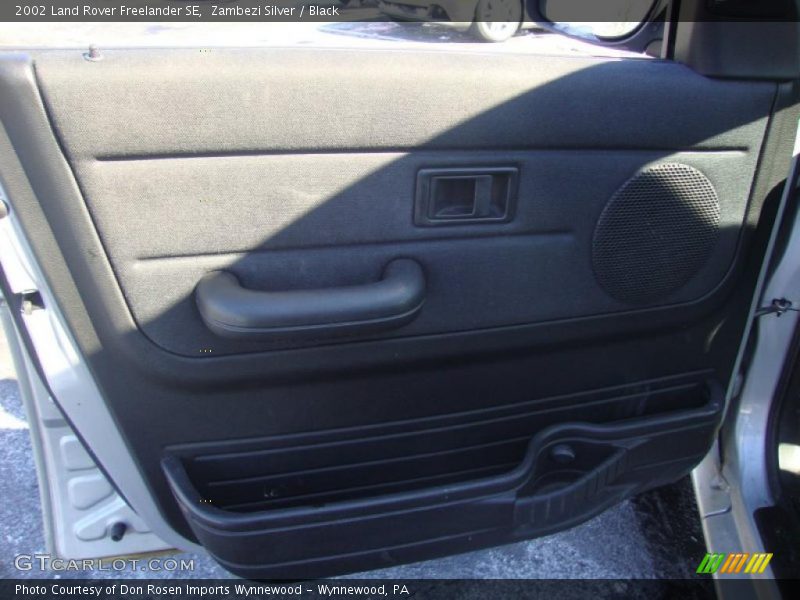 Zambezi Silver / Black 2002 Land Rover Freelander SE