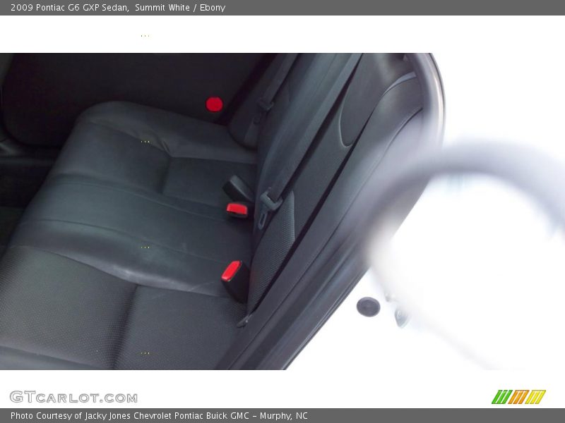 Summit White / Ebony 2009 Pontiac G6 GXP Sedan