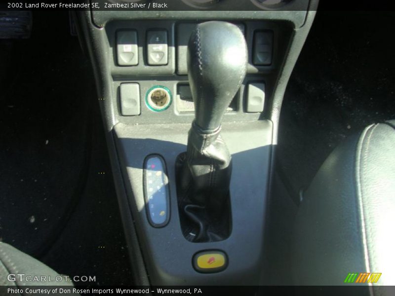 Zambezi Silver / Black 2002 Land Rover Freelander SE