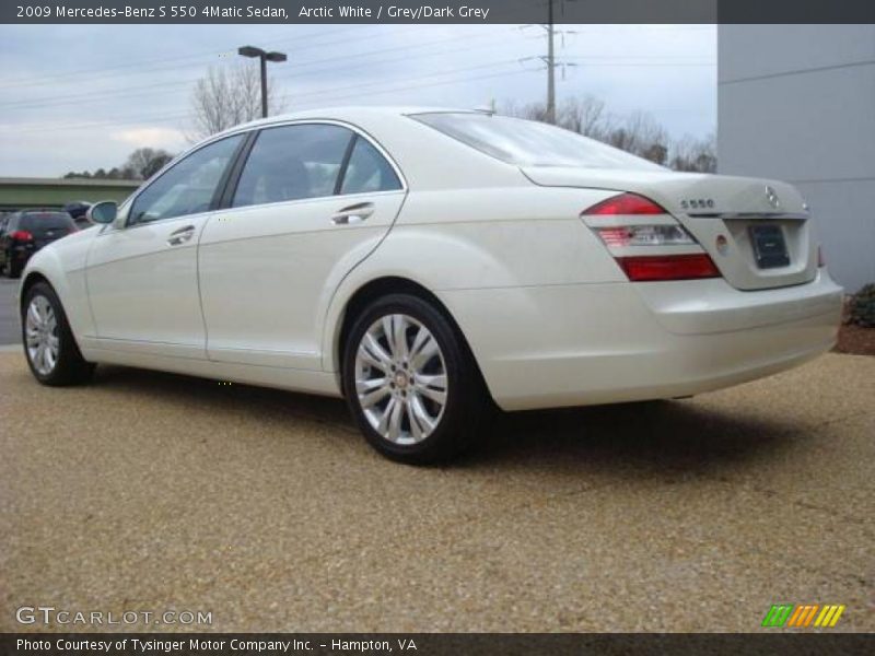 Arctic White / Grey/Dark Grey 2009 Mercedes-Benz S 550 4Matic Sedan