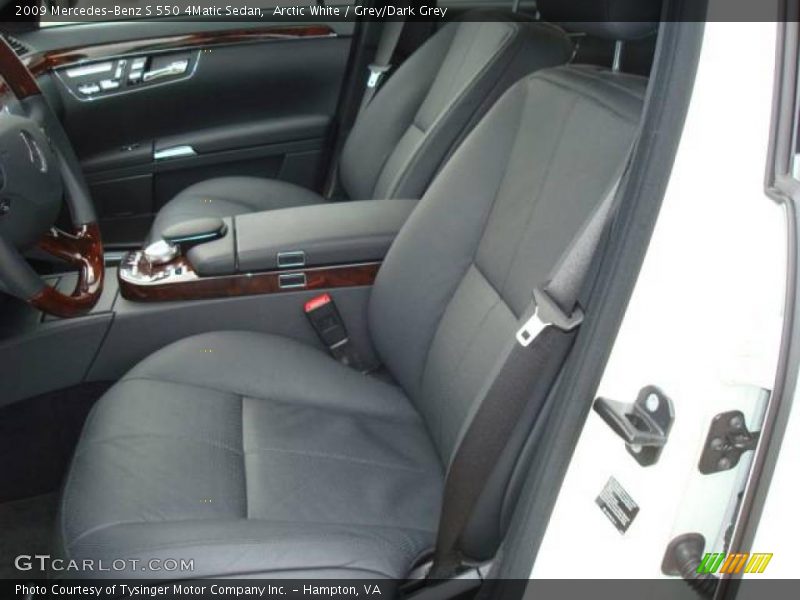 Arctic White / Grey/Dark Grey 2009 Mercedes-Benz S 550 4Matic Sedan