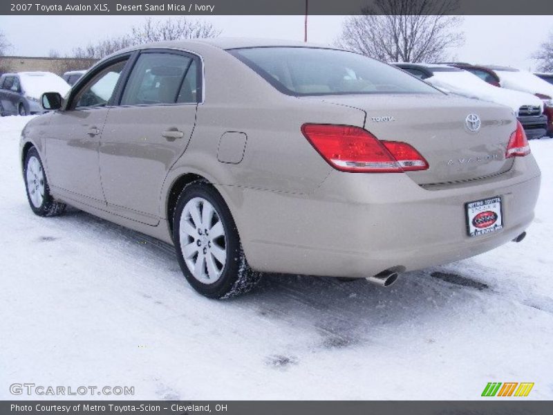 Desert Sand Mica / Ivory 2007 Toyota Avalon XLS