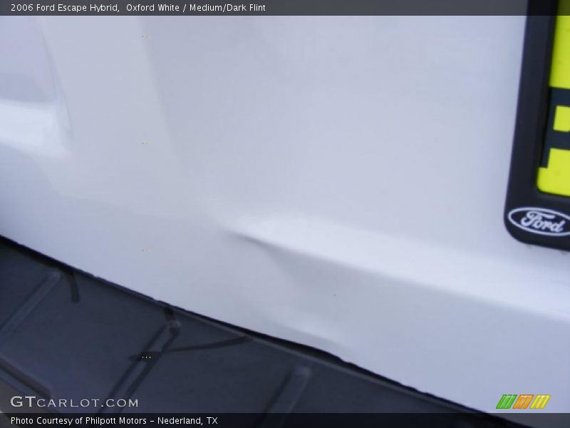 Oxford White / Medium/Dark Flint 2006 Ford Escape Hybrid