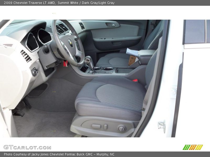 Summit White / Dark Gray/Light Gray 2009 Chevrolet Traverse LT AWD