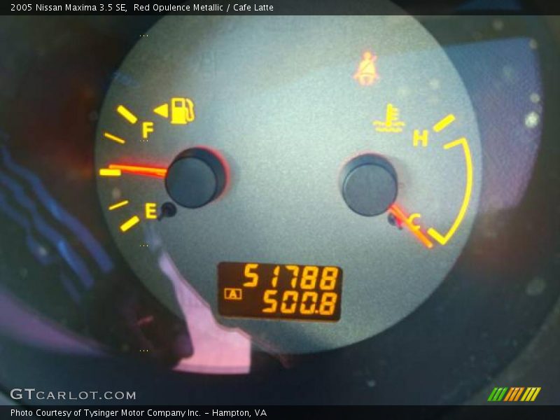 Red Opulence Metallic / Cafe Latte 2005 Nissan Maxima 3.5 SE