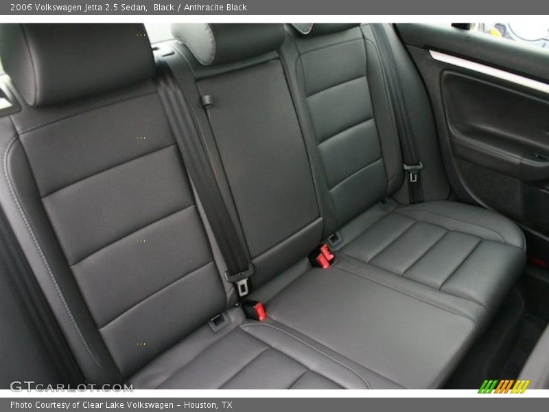 Black / Anthracite Black 2006 Volkswagen Jetta 2.5 Sedan