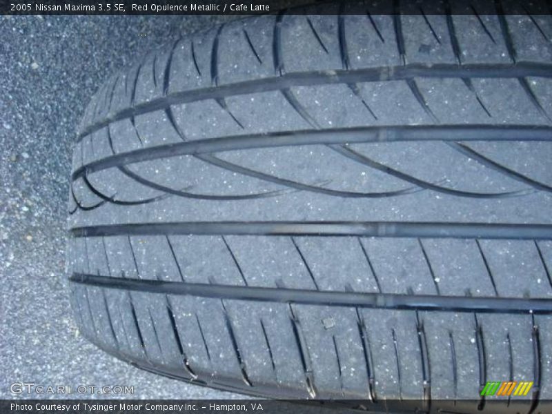 Red Opulence Metallic / Cafe Latte 2005 Nissan Maxima 3.5 SE