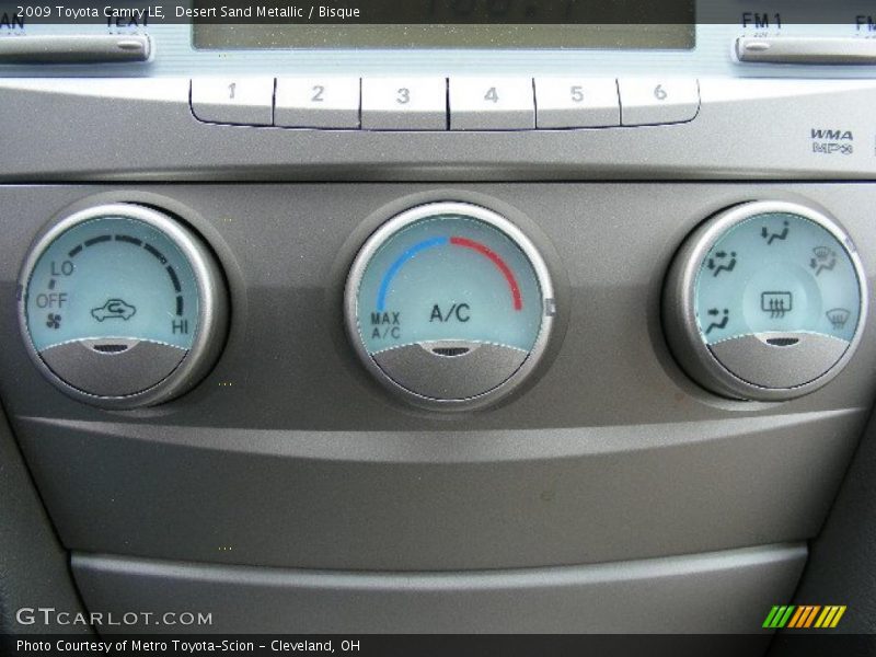 Desert Sand Metallic / Bisque 2009 Toyota Camry LE