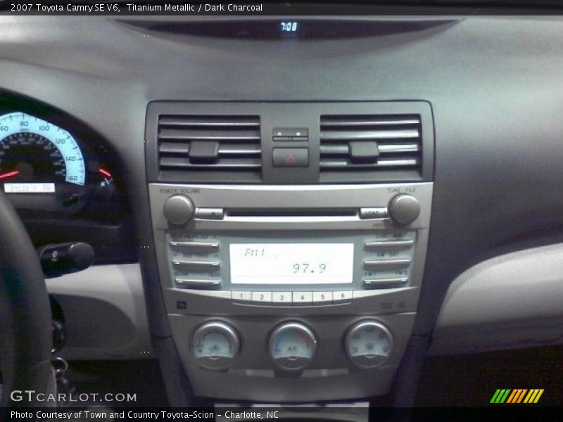 Titanium Metallic / Dark Charcoal 2007 Toyota Camry SE V6