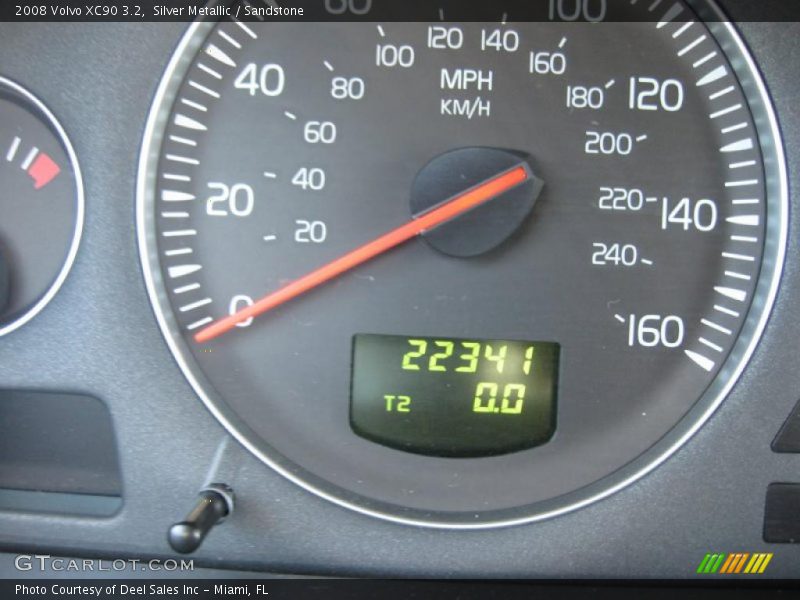 Silver Metallic / Sandstone 2008 Volvo XC90 3.2