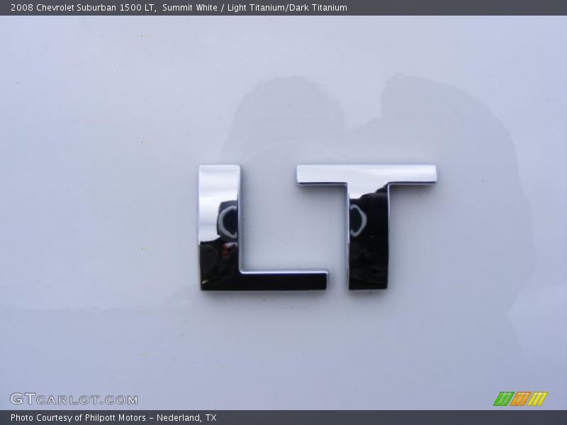 Summit White / Light Titanium/Dark Titanium 2008 Chevrolet Suburban 1500 LT