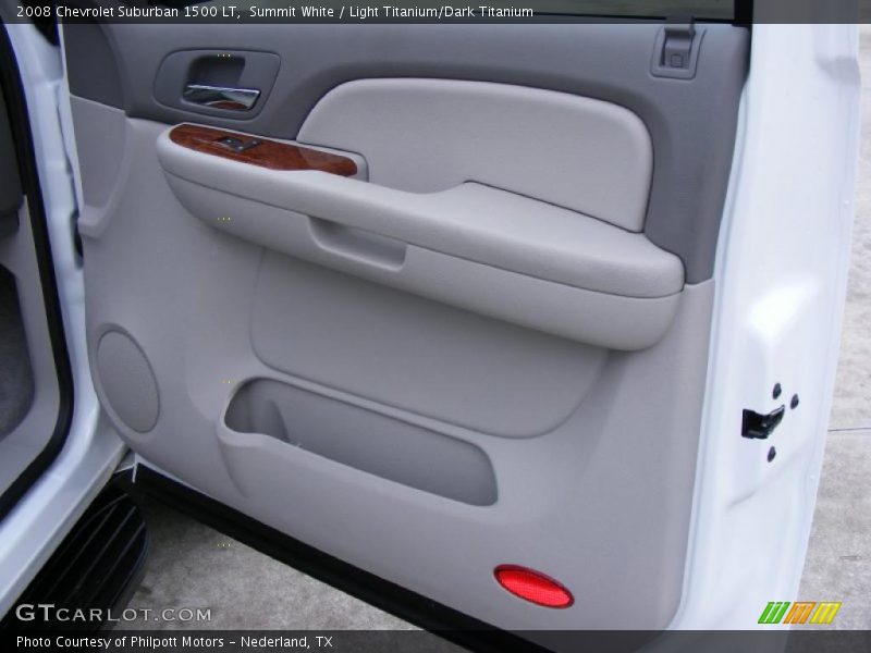 Summit White / Light Titanium/Dark Titanium 2008 Chevrolet Suburban 1500 LT