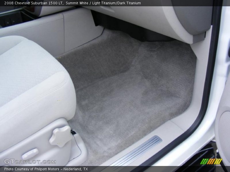 Summit White / Light Titanium/Dark Titanium 2008 Chevrolet Suburban 1500 LT